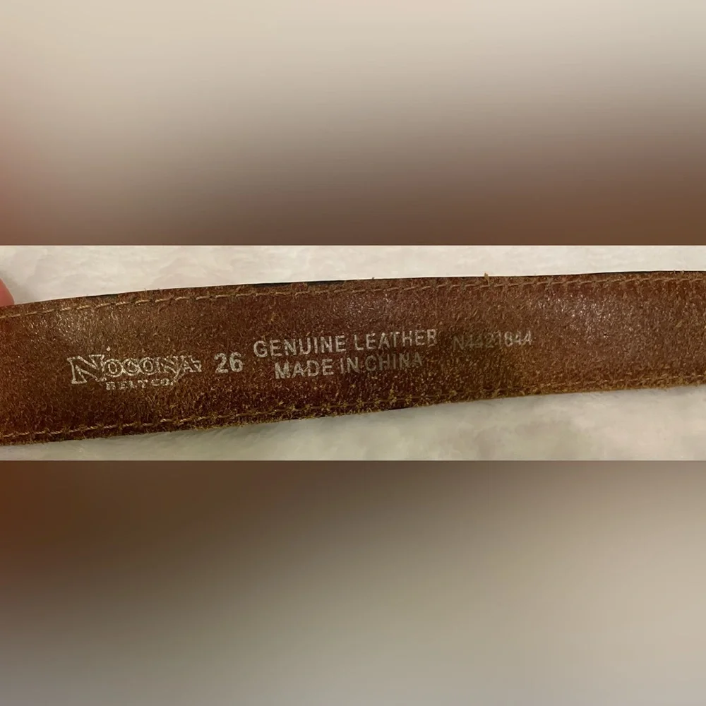 Nooona Brown leather belt, 26 inches, cowboy riding a horse